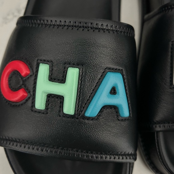 Chanel slides - Picture 4 of 6
